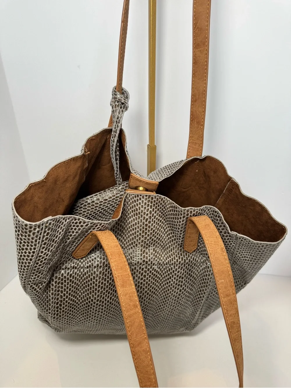 N/A beautiful tote